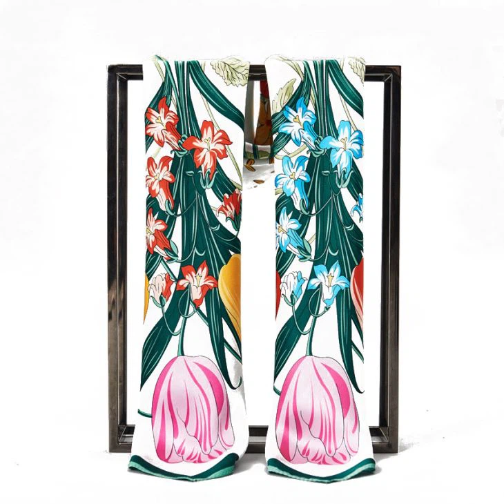 Square Scarve with Popular Design